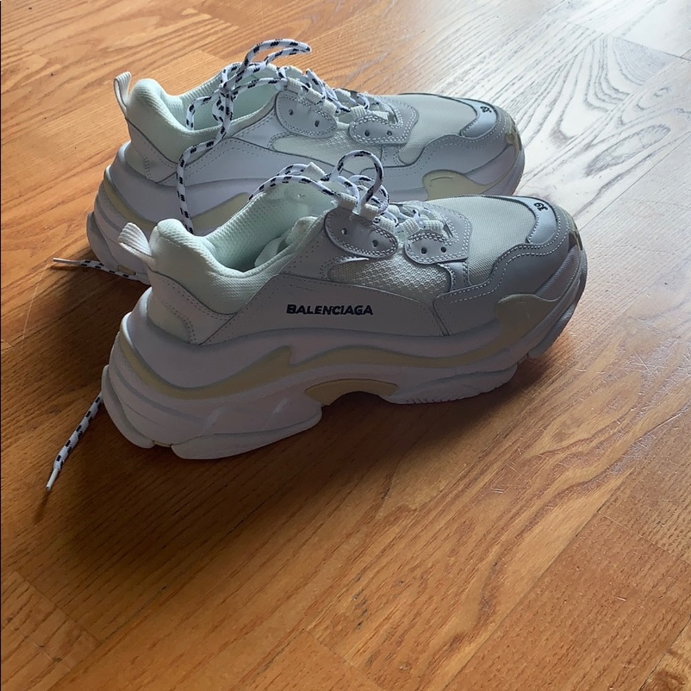 Bran new Balenciaga sneakers